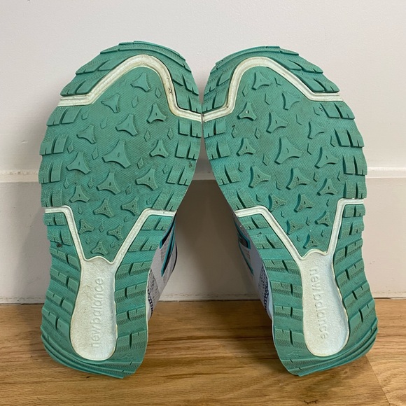 New Balance 590 All Terrain Sneakers - Picture 7 of 9